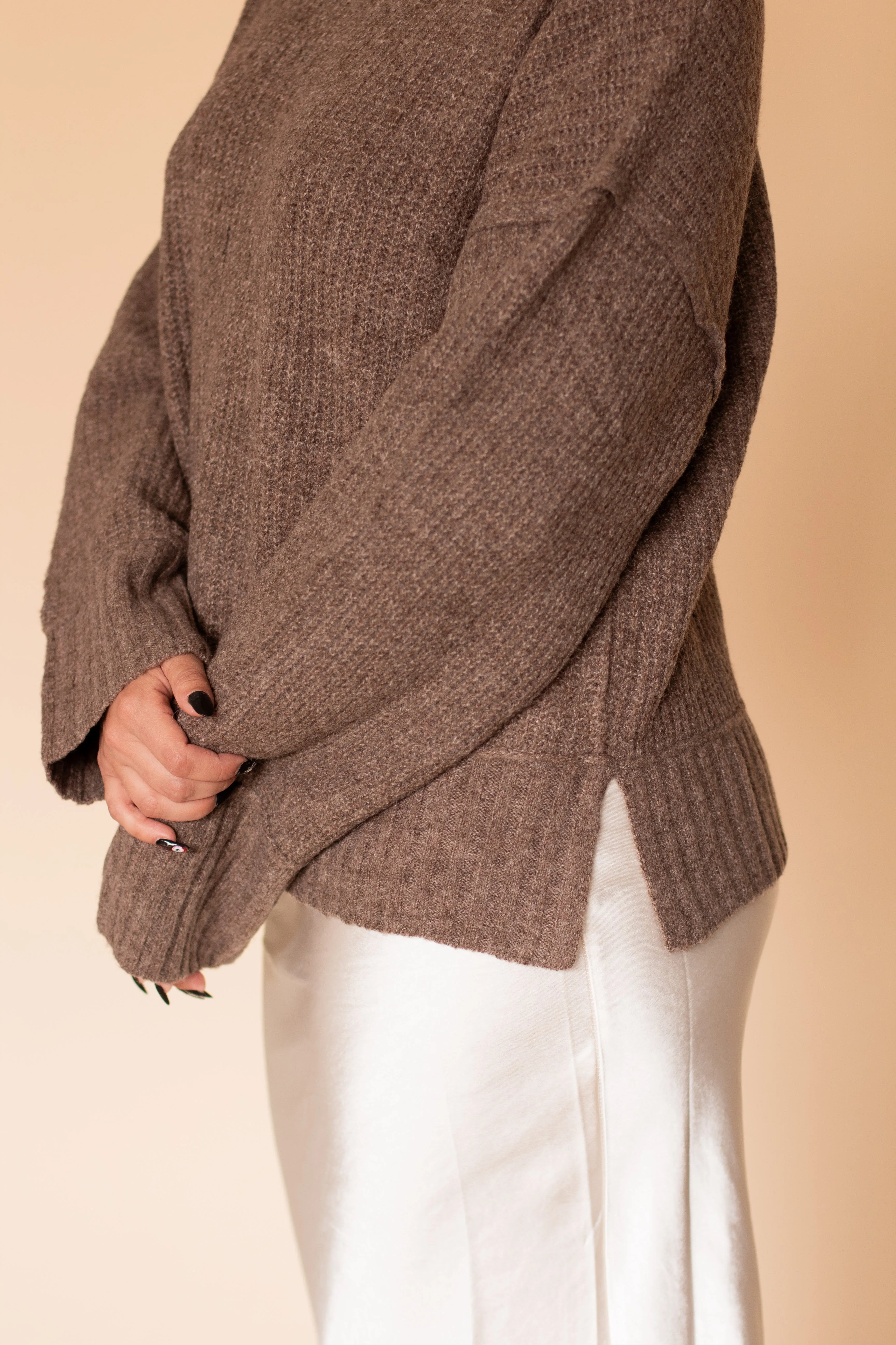 Alyssa Knit Sweater (Mocha)