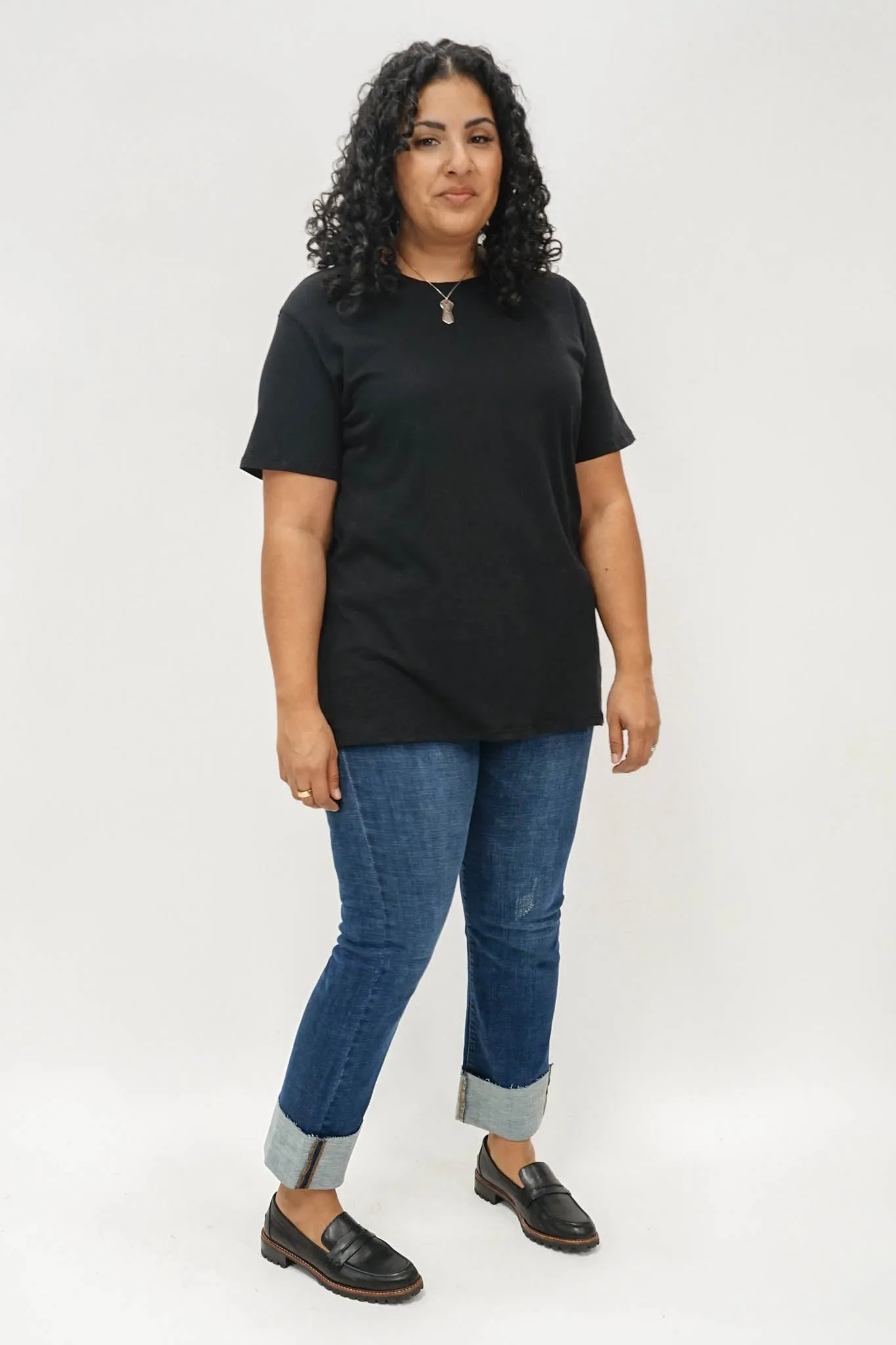 Basic Cotton Boyfriend Tee in Black
