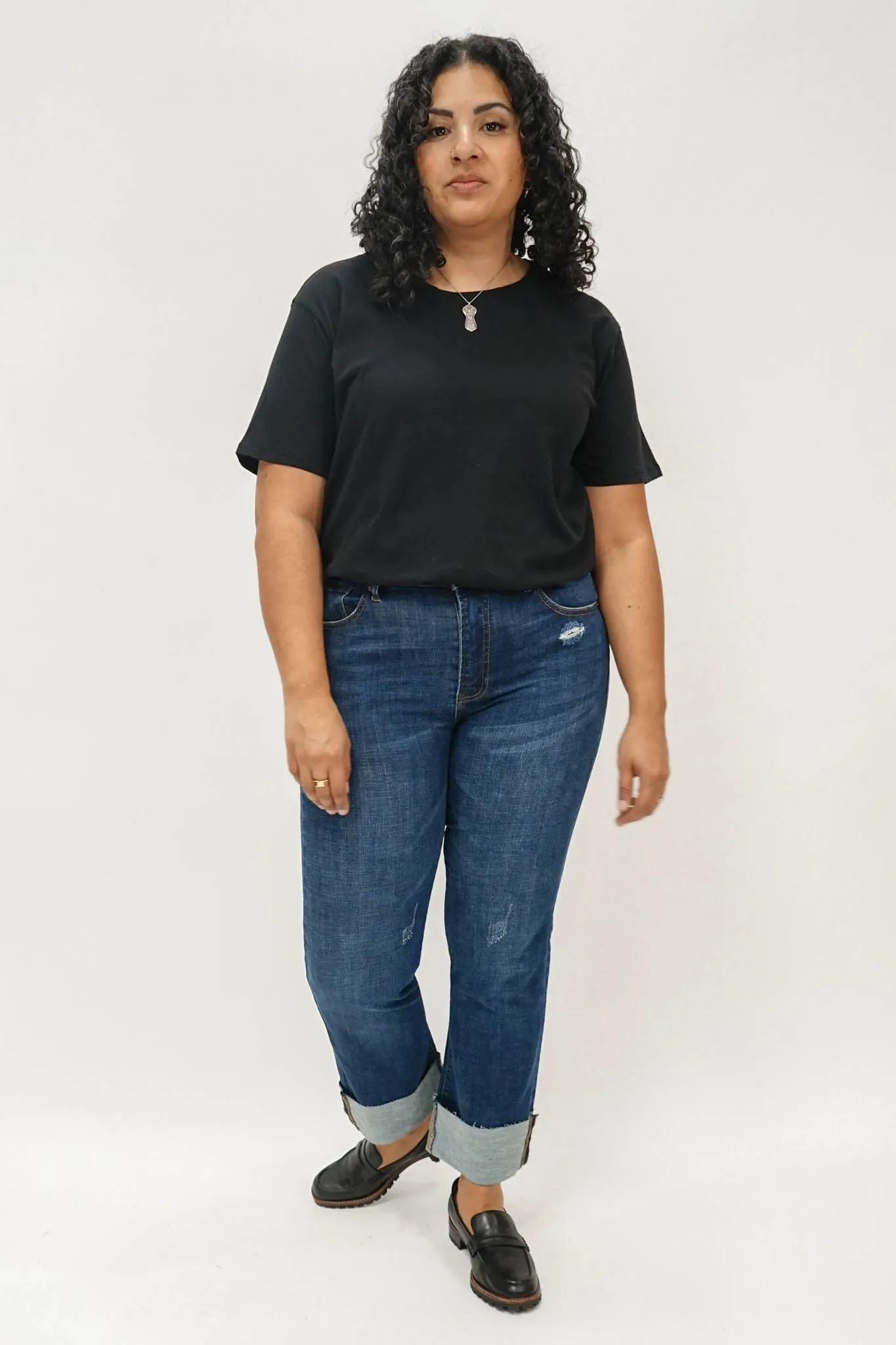 Basic Cotton Boyfriend Tee in Black