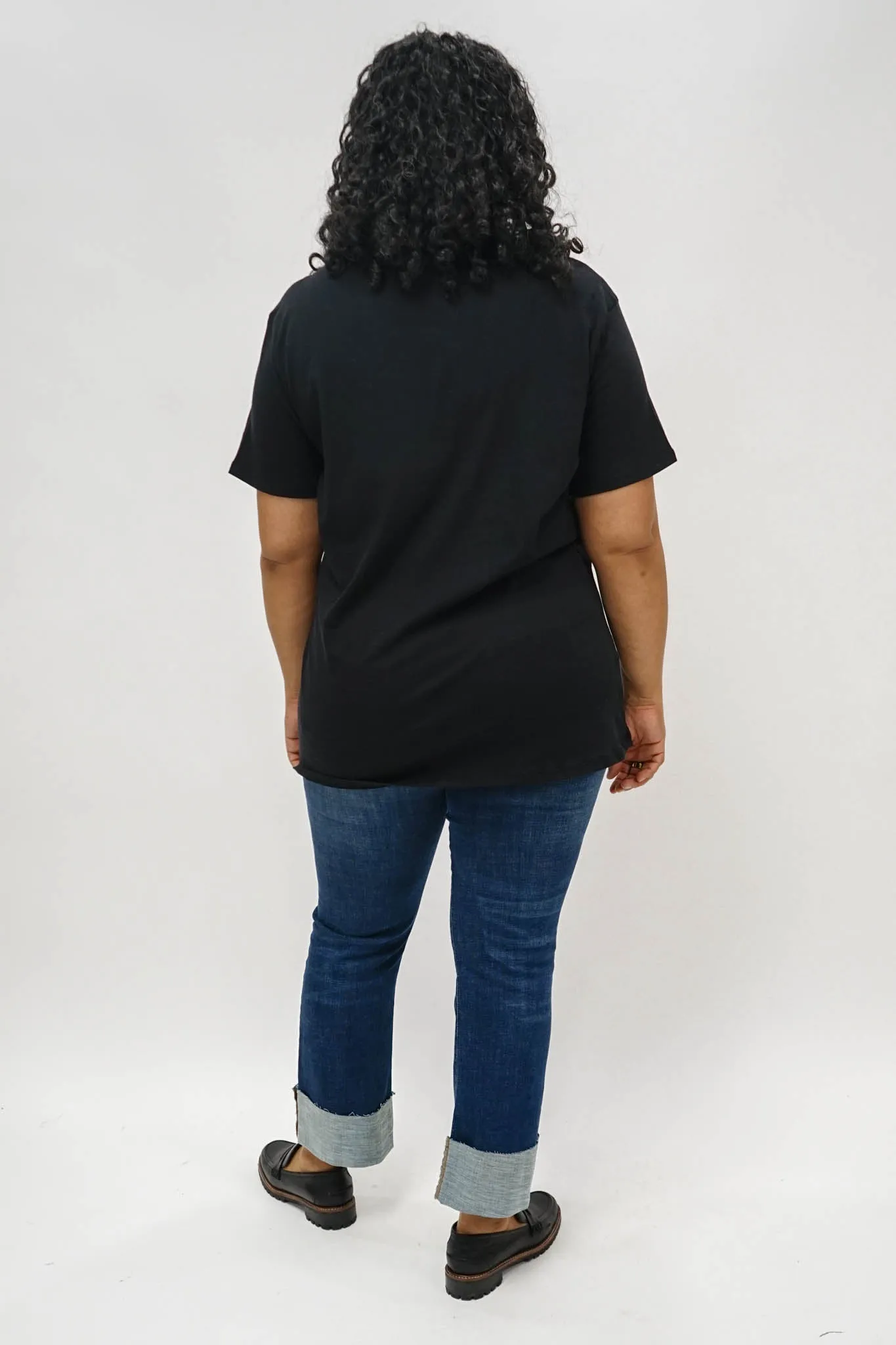 Basic Cotton Boyfriend Tee in Black