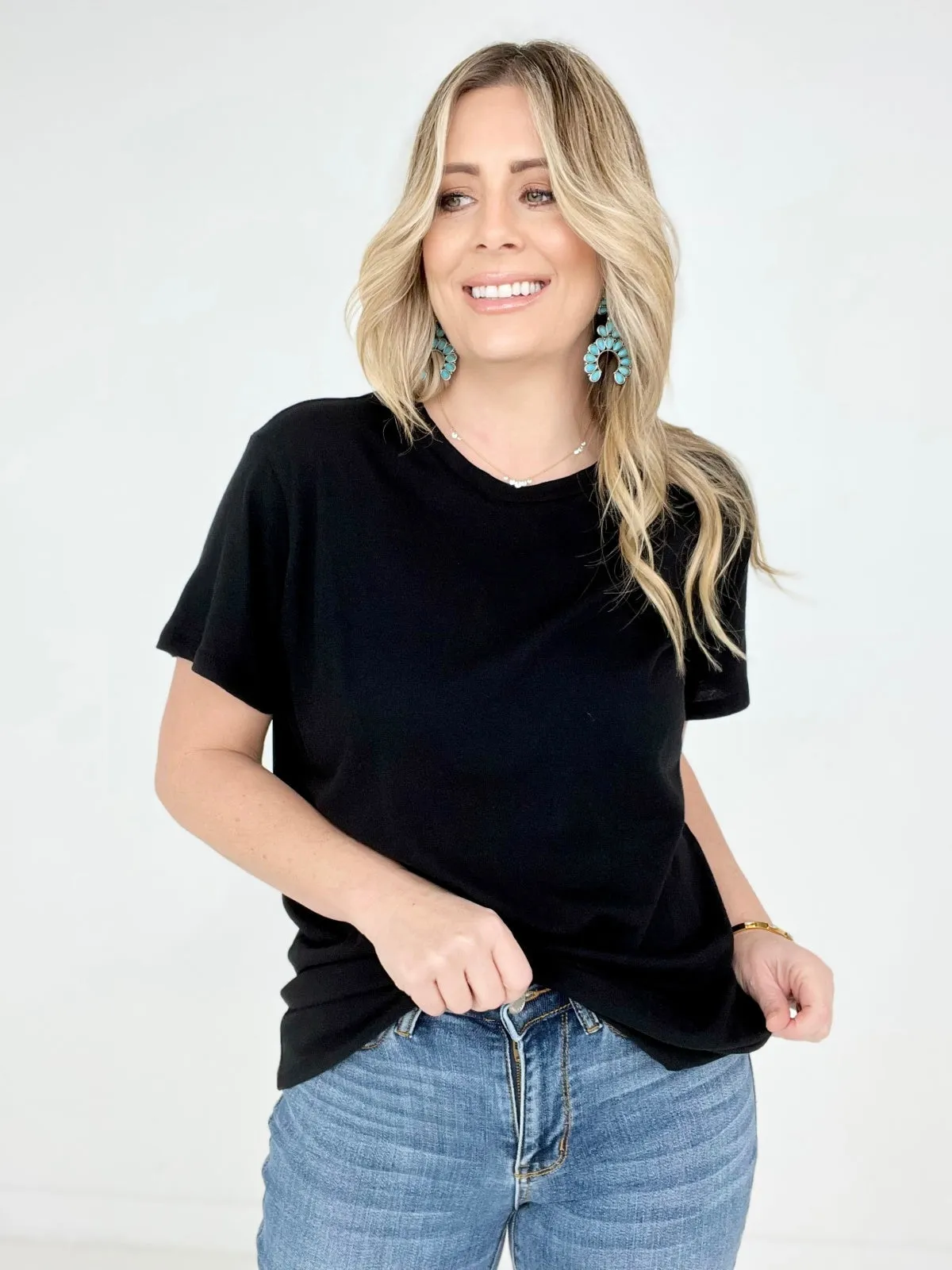 Basic Cotton Boyfriend Tee in Black