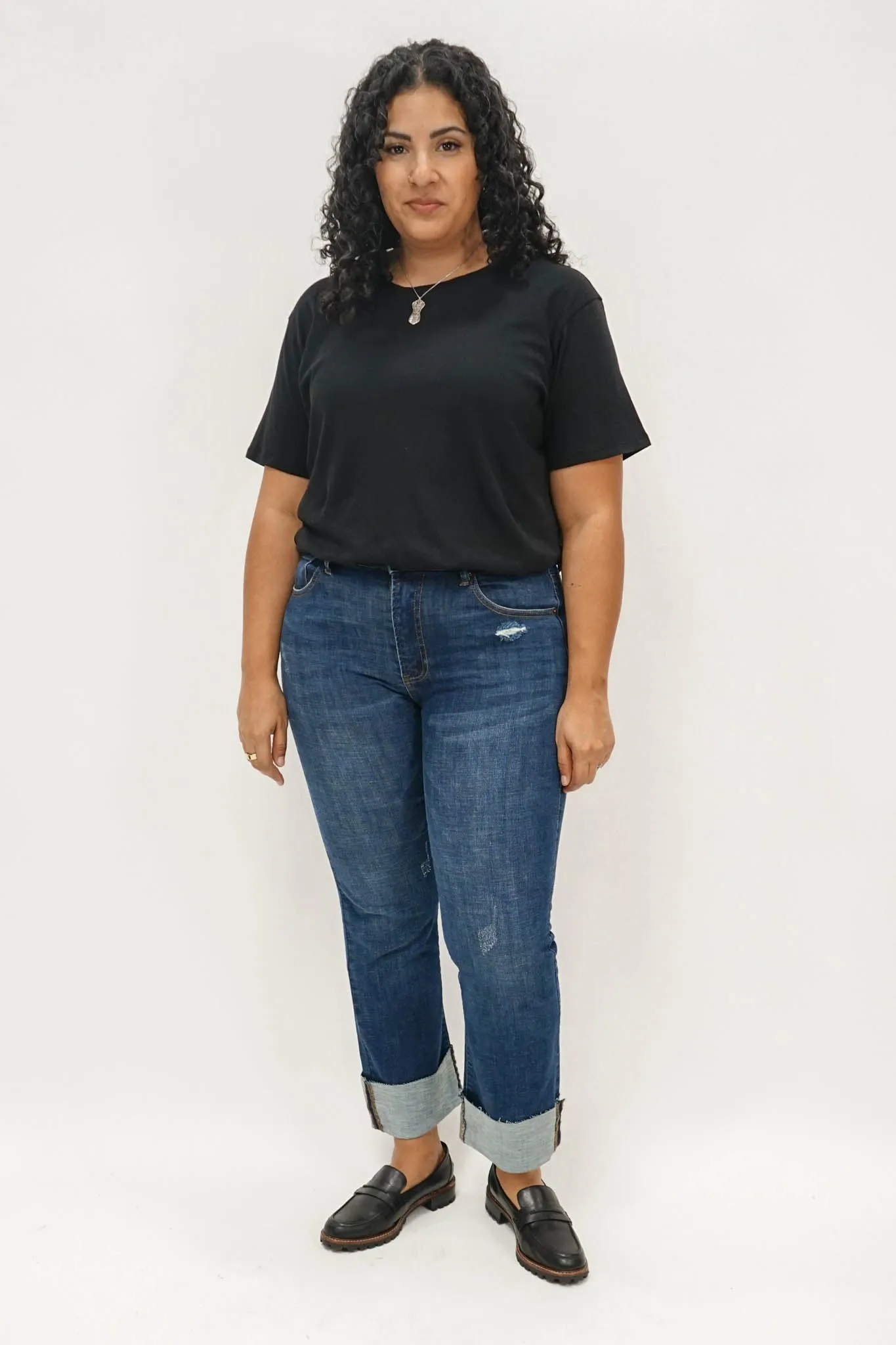 Basic Cotton Boyfriend Tee in Black