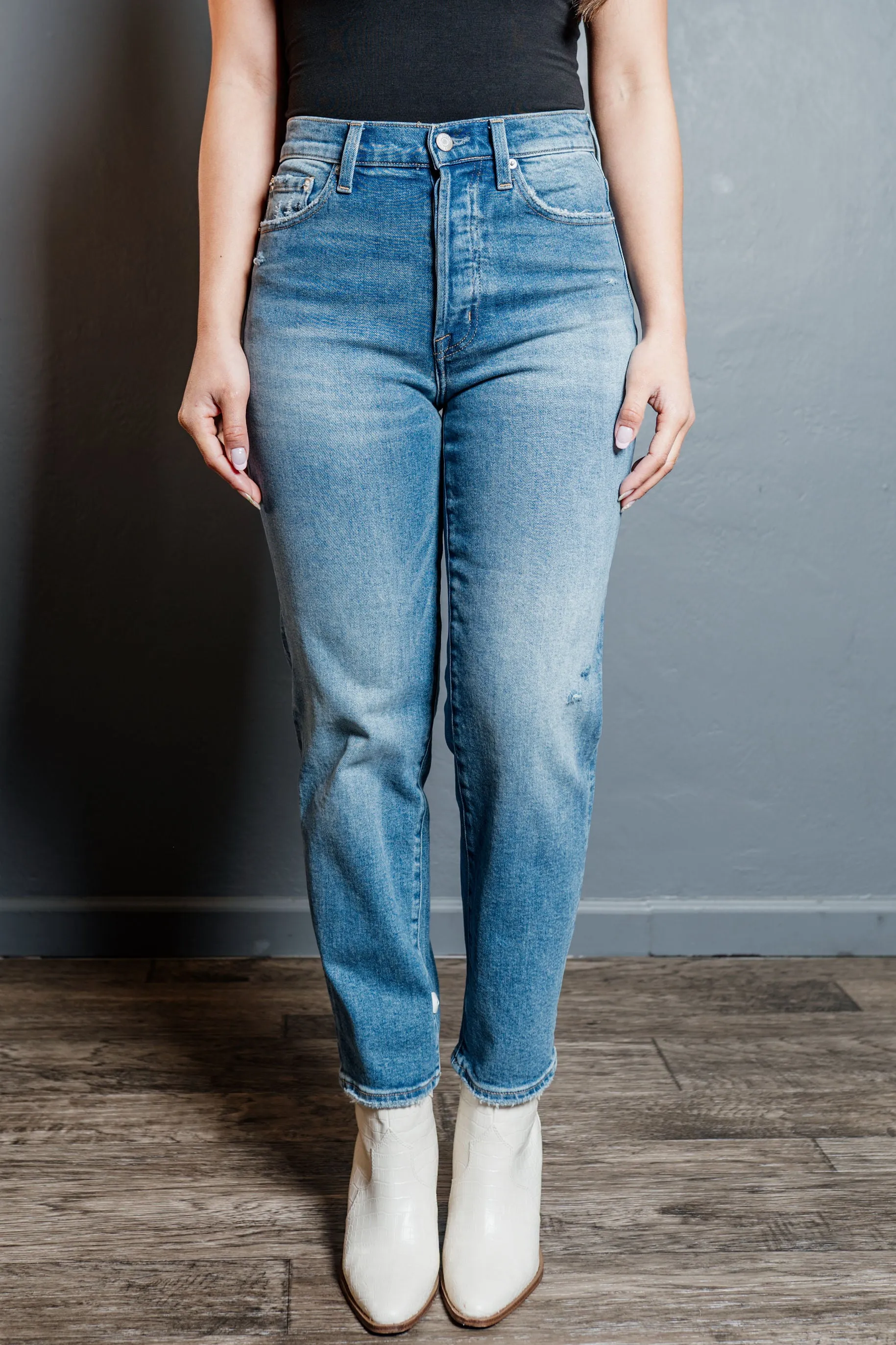 Charlie High Rise Classic Straight Ankle