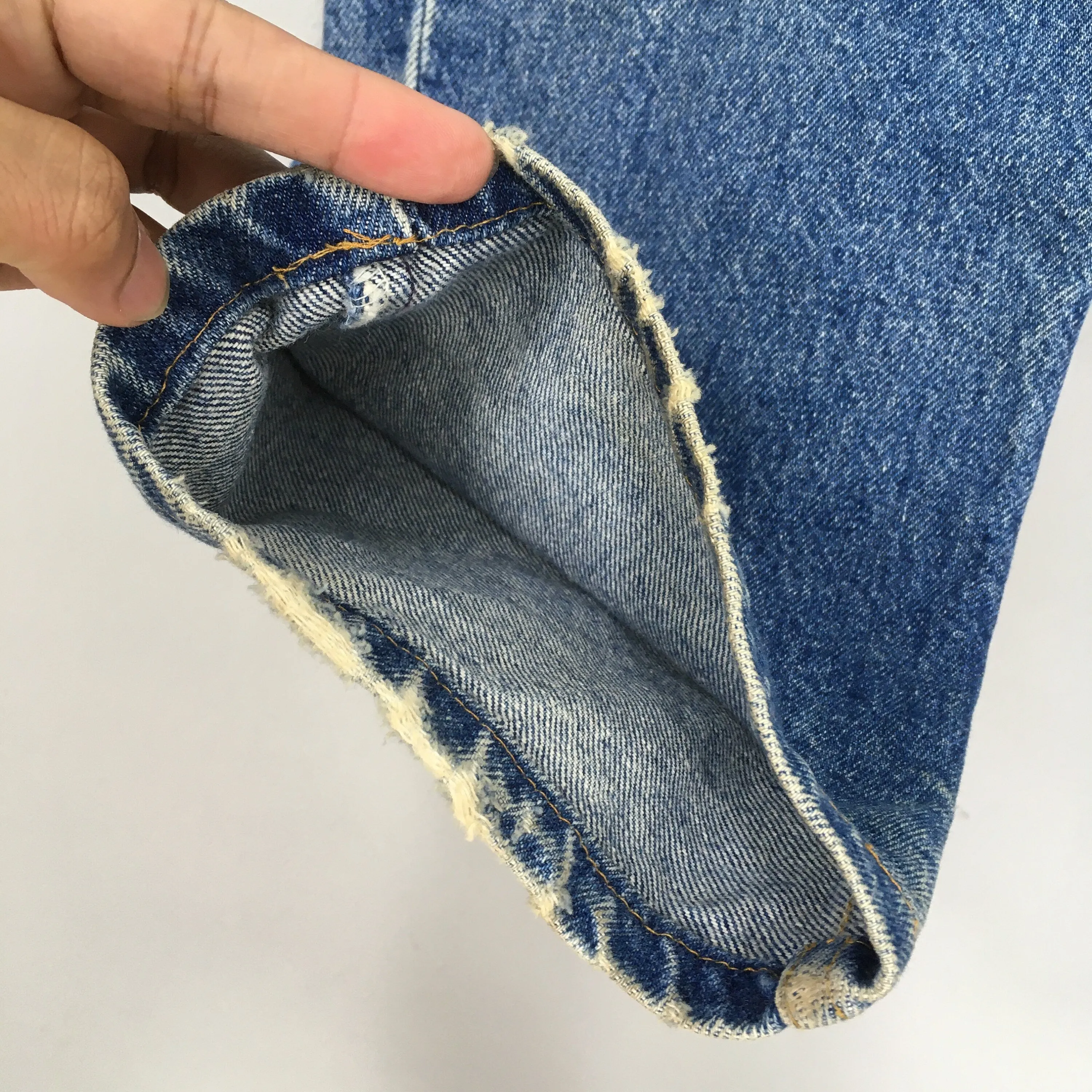 Levi's 505 Relaxed Fit Jeans Zipper Jeans Size 35x27.5