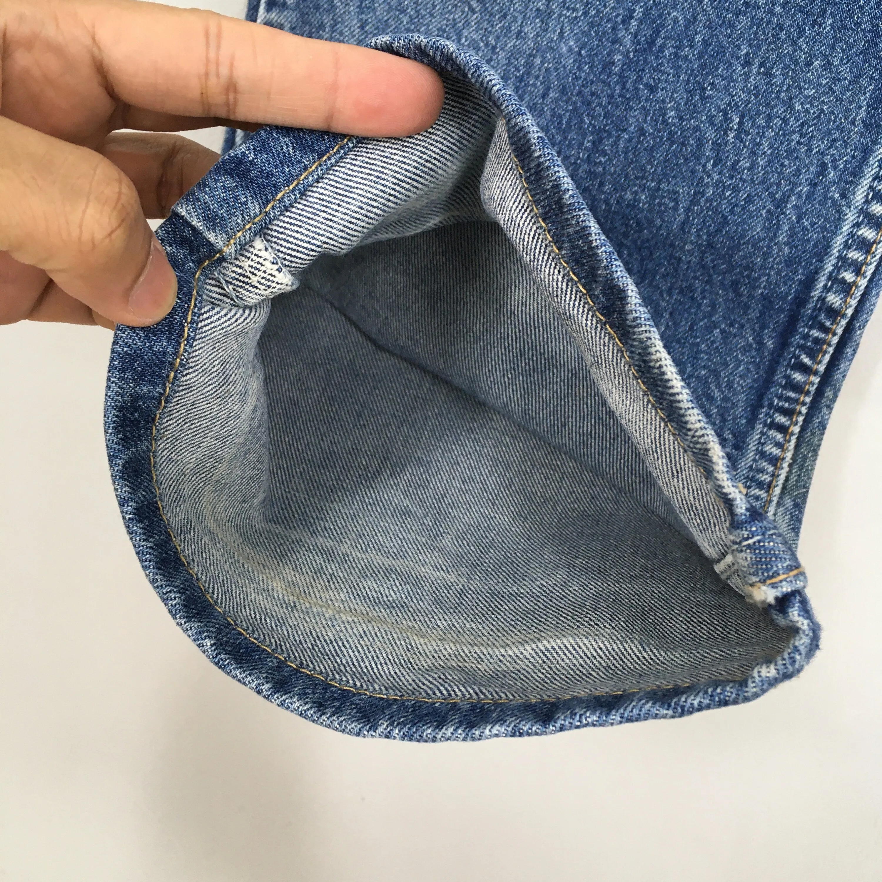 Levi's 615 Relaxed Fit Zipper Jeans Size 32x30.5