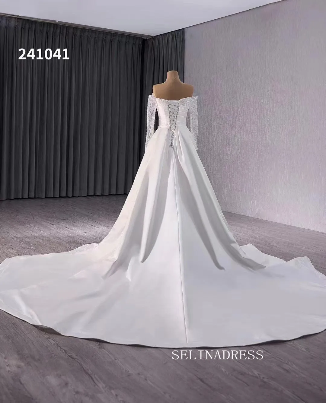 Luxury Mermaid Long Sleeve Wedding Dress Strapless Beaded Bridal Gowns 241041