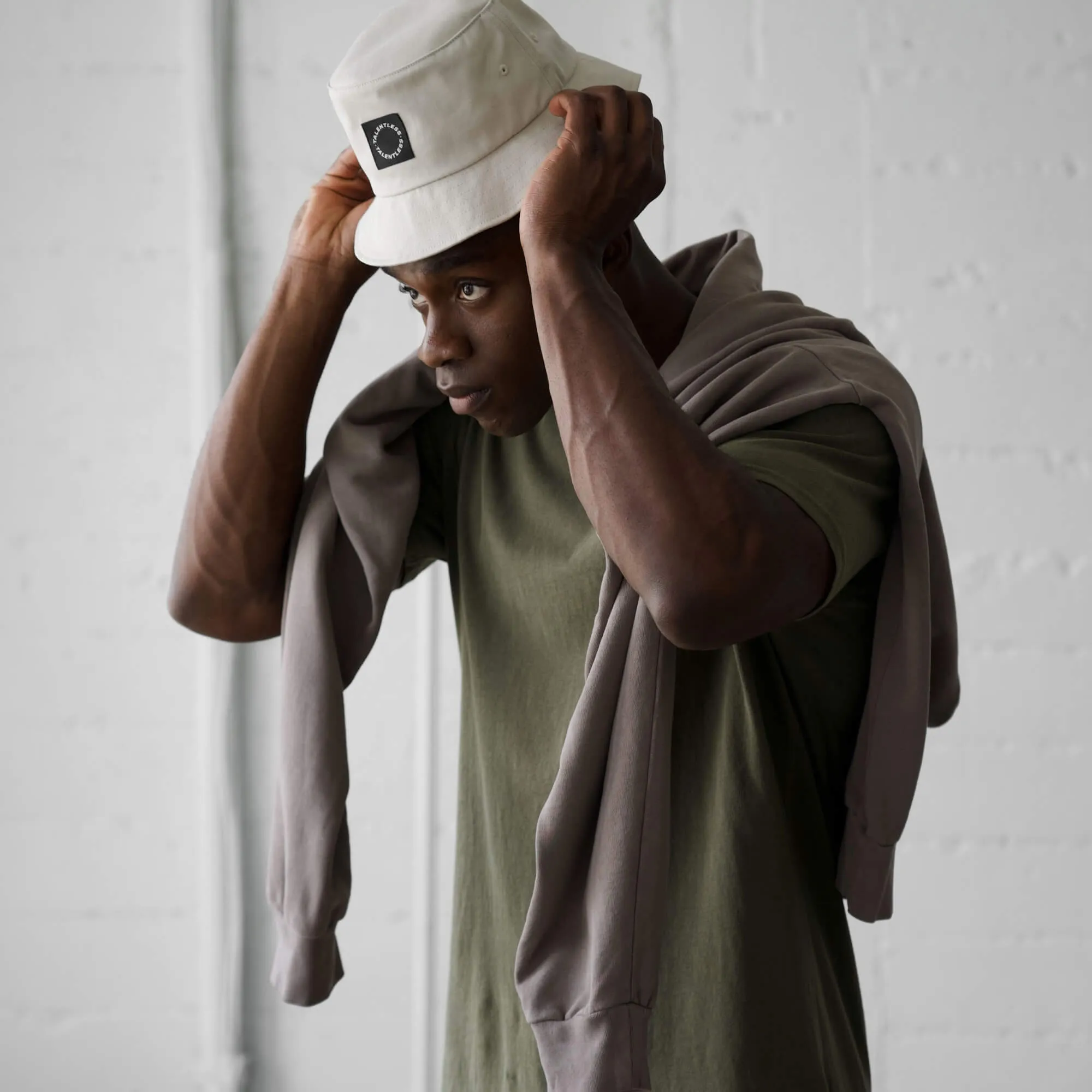 MENS MOCK NECK TEE