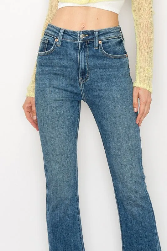 PLUS SIZE  - HIGH RISE BOOT CUT JEANS
