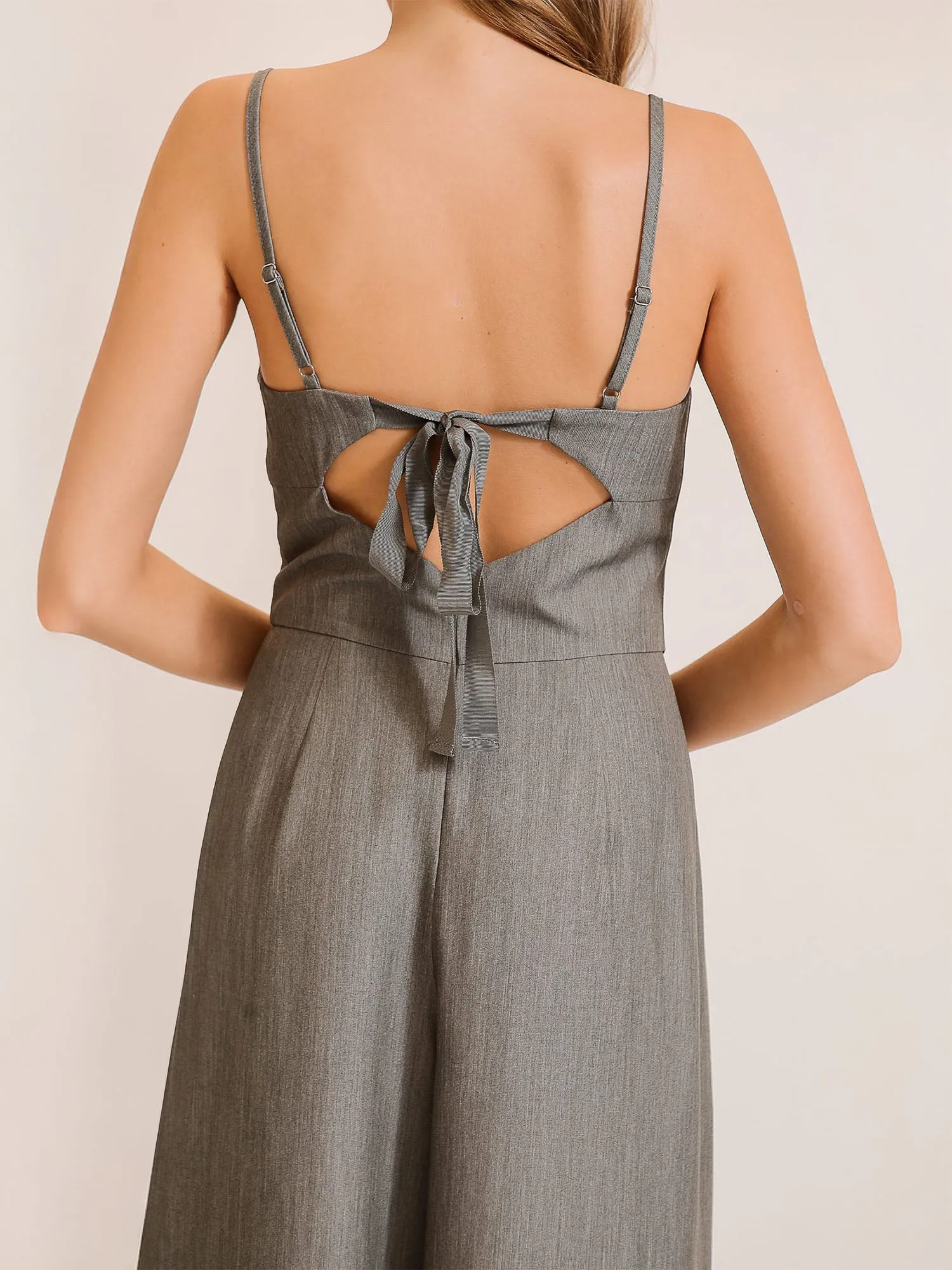 Sleeveless V-Waist Pleated Wide Leg Jumpsuit