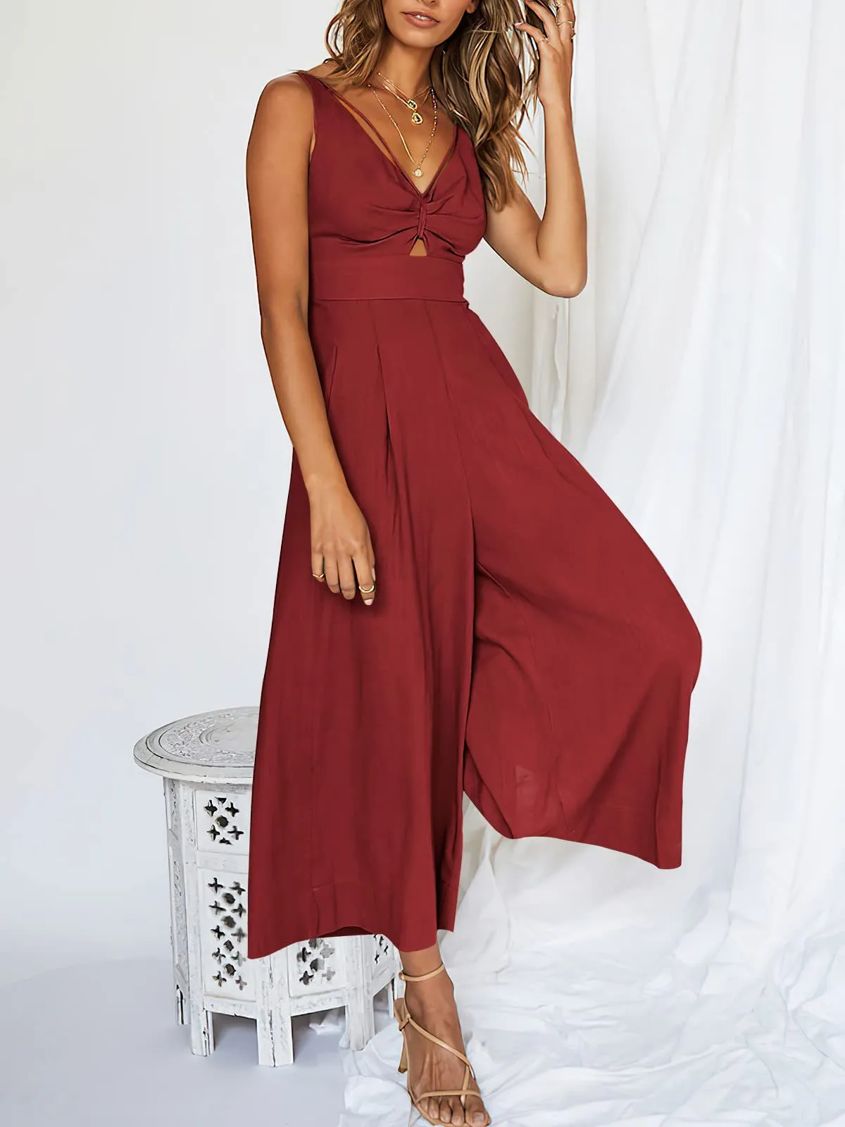 💃💐V Neck Cutout High-Waist Jumpsuits🌺