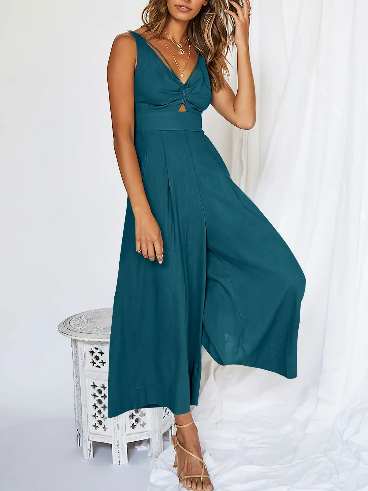 💃💐V Neck Cutout High-Waist Jumpsuits🌺